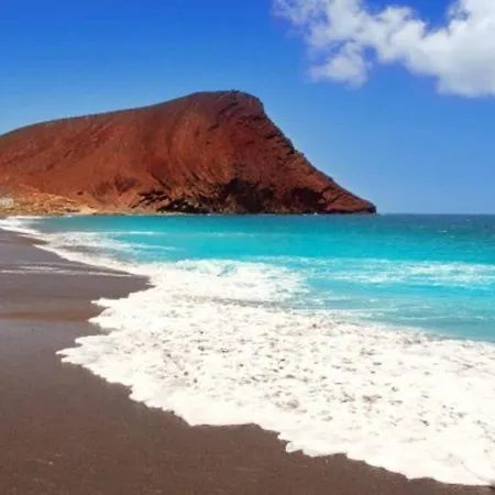 La Perla With Pool *